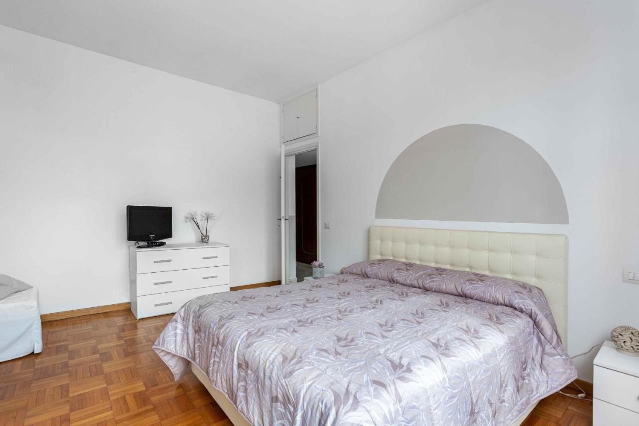 Aurelia Vibe Apt Рим Екстер'єр фото